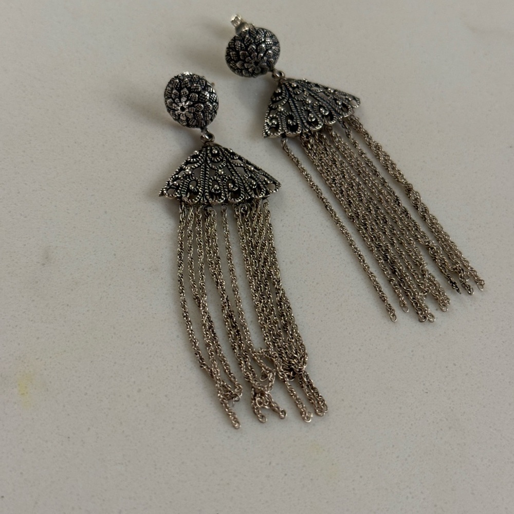 Sterling Silver Marcasite Gemstone Jewelry Set - Elephant Pendant, Ring, Earring - Picture 10 of 12
